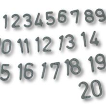 Plastikowe numeri na ule
